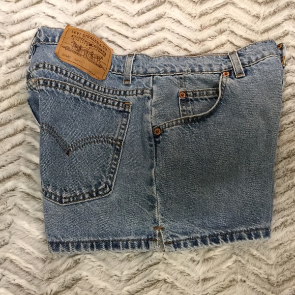 Levi Strauss Vintage 912 Denim Shorts Slim Size 11 - Picture 3 of 7